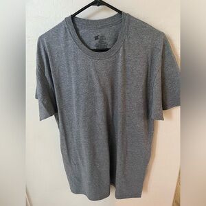 Hanes T-shirt. Size XL. Ash Grey